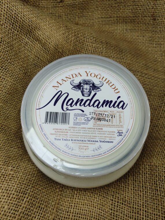 Mandamia Tam Yağlı Manda Yoğurdu 700 gr.